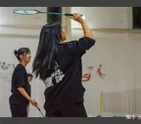 开云体育下载-今夜体能课后，AC米兰状态回暖备战NBA季后赛，球迷炸锅，更衣室氛围转暖(勇士不敌热火库里飚中三分点燃观众)