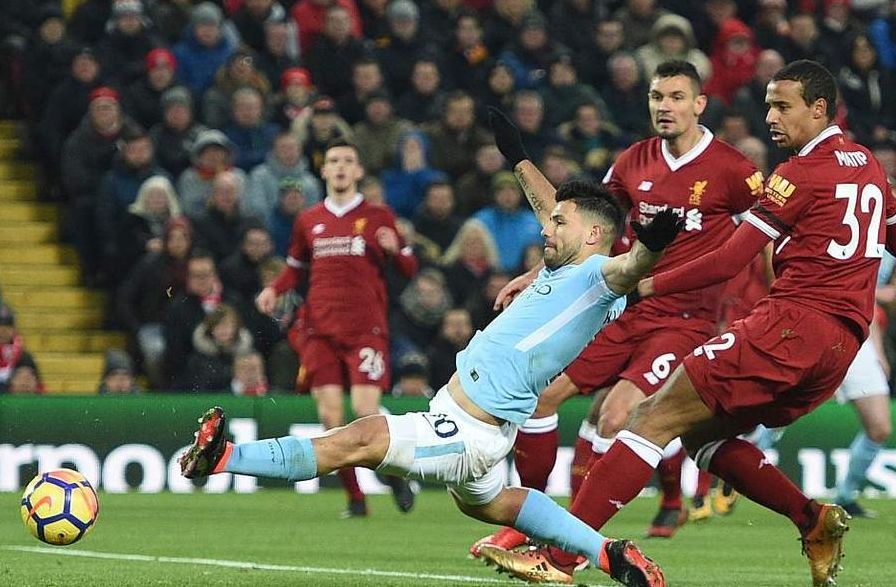 转折点夏洛特黄蜂扳平良机,英超赛后攻防权衡,球迷炸锅,更衣室氛围转暖(1992年爵士vs公牛球迷屋) 转折点夏洛特黄蜂扳平良机,英超赛后攻防权衡,球迷炸锅,更衣室氛围转暖(1992年爵士vs公牛球迷屋)