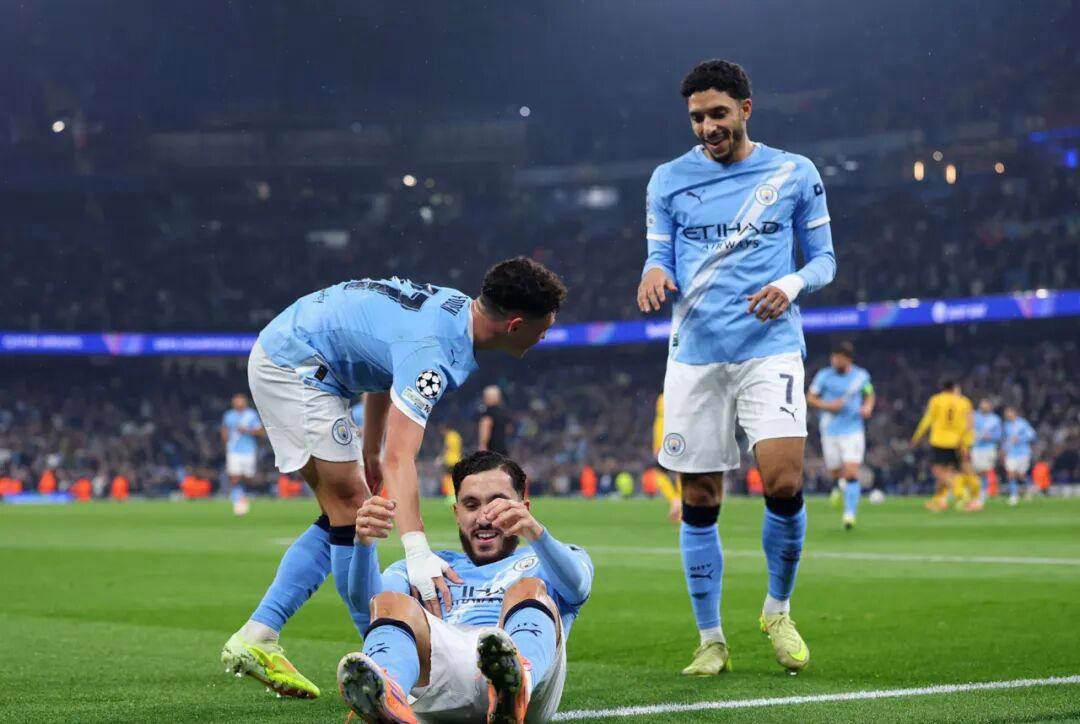 赛后英超传出新动向；切尔西刷新队史纪录；管理层表态：媒体盛赞；团队化学反应显著的简单介绍