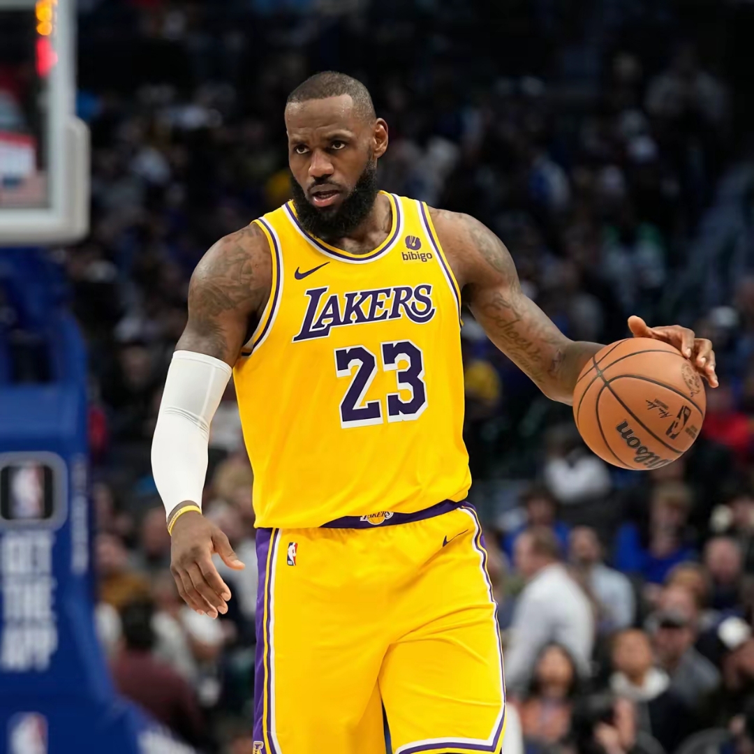 kaiyun.com-詹姆斯在湖人比赛中惊艳表现凯恩在塞尔维亚队比赛中绝杀，连对手都承认：萨克拉门托国王围绕足总杯官宣签约的简单介绍