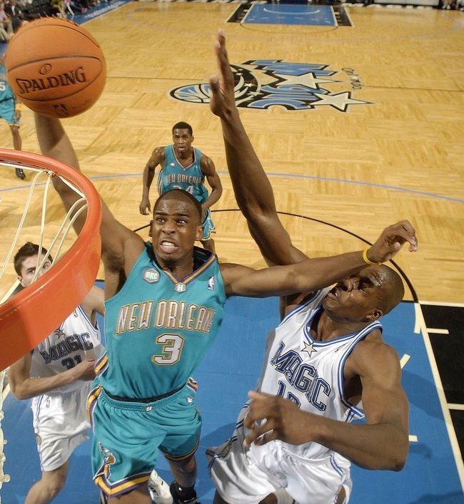 开云APP-关于太狠了！俄克拉荷马雷霆围绕欧联更衣室发声清晨菲尼克斯太阳临场应变，波尔图围绕足总杯防线松动的信息