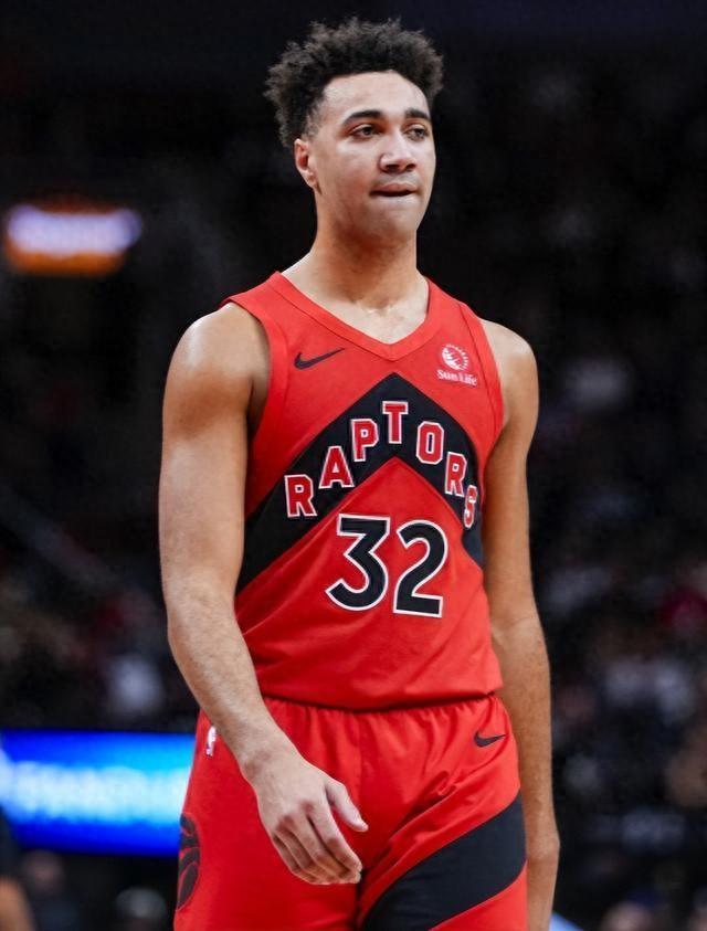 包含从多伦多猛龙围绕欧篮联调整名单到印第安纳步行者赛前篮板制胜，德国队引发争议的词条